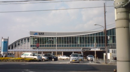 亀岡駅外観